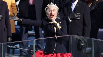 None - Lady Gaga canta hino-nacional na posse de Joe Biden (Foto: Alex Wong/Getty Images)
