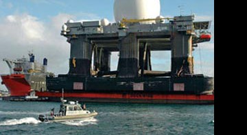 A plataforma de petróleo que virou o SBX, o maior radar de defesa do mundo - AP/Imageplus