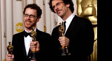 Irmãos Coen foram os grandes vencedores do Oscar 2008; <i>Onde os Fracos Não Têm Vez</i> papou quatro estatuetas - AP