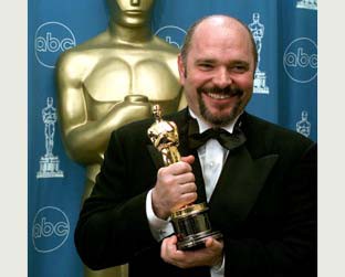 Minghella recebeu o Oscar de melhor diretor em 1997, pelo filme <i>O Paciente Inglês</i> - AP