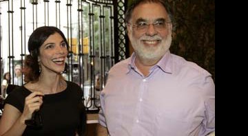 A atriz Maribel Verdu, de Tetro, e Coppola: diretor vai estampar campanha da Louis Vuitton no segundo semestre - AP
