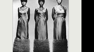 As integrantes do The Supremes usaram inúmeros modelos de vestidos durante a carreira; na exposição, será possível ver cerca de 50 deles - Reprodução
