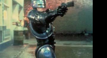 O policial andróide Robocop: na mira dos remakes de Hollywood - Reprodução