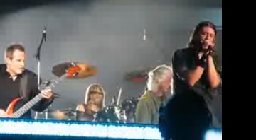 Encontro histórico: membros do Led Zeppelin tocam com o Foo Fighters - Reprodução
