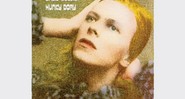 1971 - Hunky Dory: David Bowie lança um álbum pop, com o clássica "Changes".