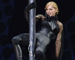 A cantora Madonna apaga cinqüenta velinhas neste sábado - Ap