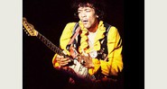 Assim como Jimi Hendrix, encontrato engasgado em seu vomito em um quarto de hotel em 1970