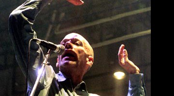 Michael Stipe (foto) e o R.E.M voltam ao Brasil para quatro apresentações, em novembro - AP