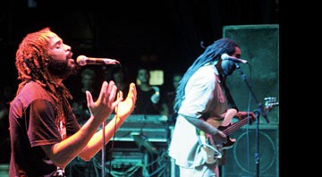 Show do Bad Brains, uma das atrações internacionais do festival pernambucano Abril Pro Rock em 2008, um dos mais tradicionais eventos afiliados à Abrafin