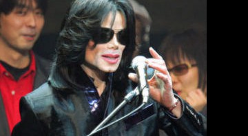 Michael Jackson coloca mais de 2000 itens pessoais em leilão - AP