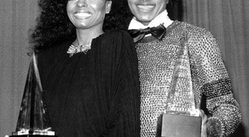 Em 1981, ao lado de Diana Ross, no American Music Awards: ele levou o prêmio de melhor álbum de soul; ela, o de melhor cantora de soul - AP