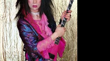 Vinnie Vincent, em foto da banda Vinnie Vincent Invasion: guitarrista processa o Kiss novamente - Reprodução/MySpace