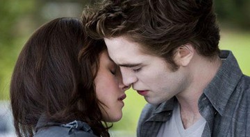 Robert Pattinson e Kristen Stewart repetem papeis e romance em <i>Lua Nova</i> - Reprodução