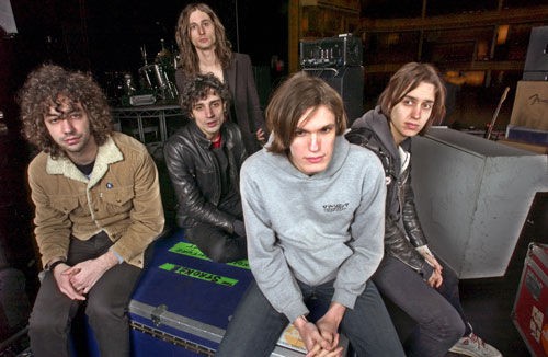 Os integrantes do Strokes, em 2006: <i>Is This It</i> foi eleito o melhor disco da década pela revista <i>NME</i> - AP
