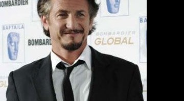 Sean Penn retorna para interpretar Larry, em <i>Os Três Patetas</i> - AP
