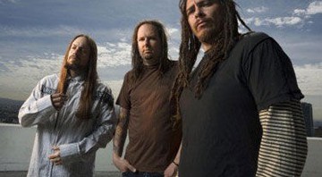 A última vez que a banda Korn esteve no Brasil foi em 2008, para abrir os shows de Ozzy Osbourne - Reprodução/ Facebook Oficial
