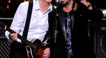 Ringo Starr e Paul McCartney em evento beneficente organizado por David Lynch, em abril de 2009 - AP