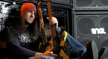 Abnormal é o primeiro álbum solo de Bumblefoot como guitarrista do Guns N' Roses - Reprodução/Site oficial