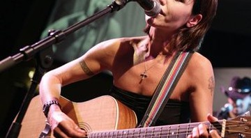 Dolores O'Riordan, a vocalista do Cranberries, em 2008 - AP