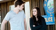 Robert Pattinson e Kristen Stewart em cena de <i>Eclipse</i>: <i>Amanhecer</i>, próximo capítulo da saga, será dividido em dois filmes - Reprodução
