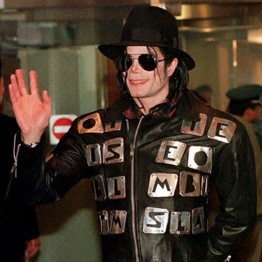 Michael Jackson em visita à Coreia do Sul, em 1998