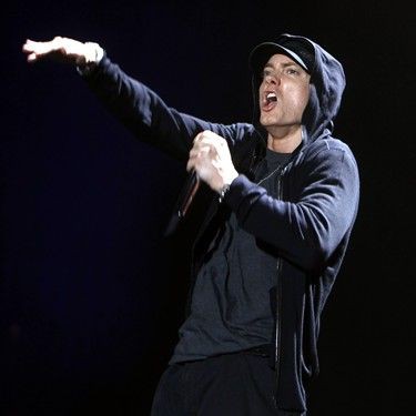 Eminem virá ao Brasil em novembro, afirma a colunista Mônica Bergamo