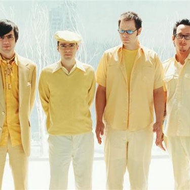 Weezer divulgou a tracklist do relançamento de Pinkerton
