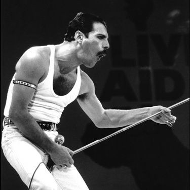 Cinebiografia de Freddie Mercury será centrada em épocas tensas do Queen