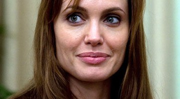 Angelina Jolie poderá interpretar Cléopatra em novo longa-metragem - AP