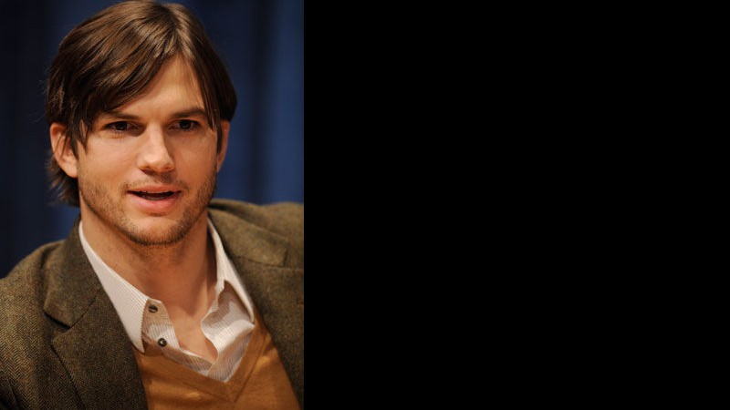 Ashton Kutcher estampará catálogo da nova coleção da marca brasileira Colcci