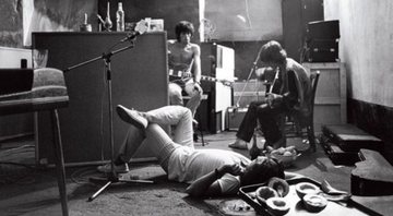 Rolling Stones no estúdio (Foto: Dominique Tarle)