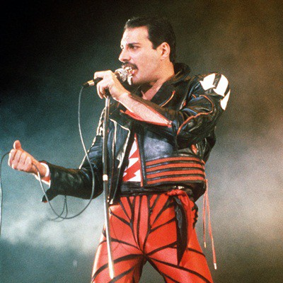 Freddie Mercury em 1985, em show em Sydney, na Austrália