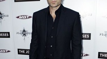 David Duchovny diz que adoraria voltar ao papel do agente Fox Mulder em um terceiro filme de Arquivo X - AP