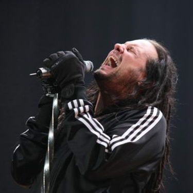 Próximo álbum do Korn começará a ser gravado em abril