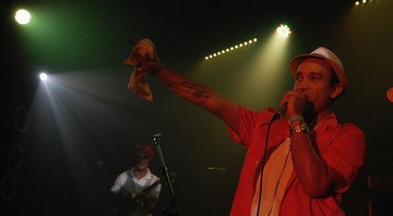 Zé Cafofinho e Suas Correntes no show de encerramento do Porto Musical 2011 - Beto Figueiroa/Usefoto