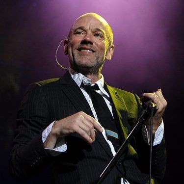 Projeto de vídeos do R.E.M. para o álbum Collapse Into Now foi curado pelo vocalista Michael Stipe (foto)