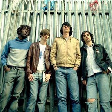 Bloc Party: banda britânica gravará álbum de inéditas em setembro, diz guitarrista