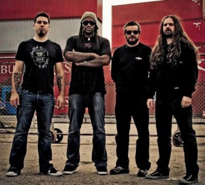 Sepultura lançará disco e DVD do show realizado na Virada Cultural paulistana ao lado da Orquestra Experimental de Repertório