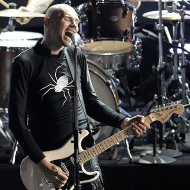 "Temos um monte de coisas que ninguém nunca ouviu", Corgan diz à Rolling Stone EUA