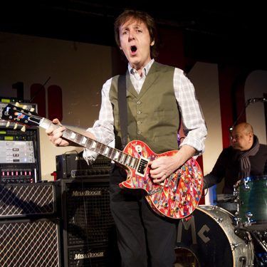 Paul McCartney prepara dois discos: um de standarts e outro de "rock mais pesado"