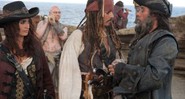 Piratas do Caribe: Navegando em Águas Misteriosas