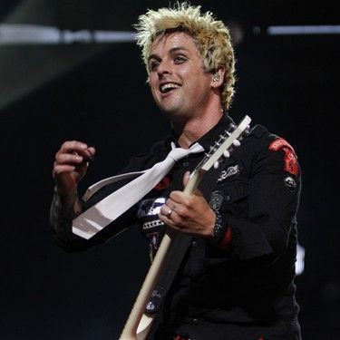 Billie Joe Armstrong diz que o Green Day tem diversas músicas novas