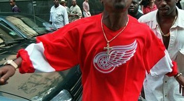 Tupac Shakur foi morto em 1994, por consequência de represálias ao ataque que pode ter sido mandado por James Rosemond - AP