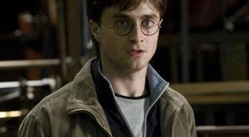 Daniel Radcliffe, intérprete de Harry Potter, em cena no filme que fecha a saga - Divulgação