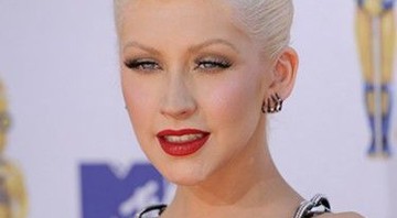Christina Aguilera é um dos nomes confirmados para a cerimônia Michael Forever: The Tribute Concert, a ocorrer no dia 8 de outubro no País de Gales - AP