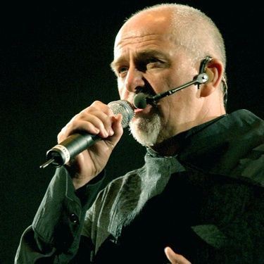 Peter Gabriel lança novo disco em outubro, pouco antes de vir ao Brasil