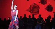 PALCO DIVIDIDO </b> Claudia Leitte gravou o show Negalora no Teatro Castro Alves, em Salvador, - FABIO NUNES/DIVULGAÇÃO