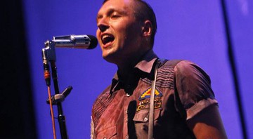 <b>Win Butler</b>
<br>
O vocalista do Arcade Fire manteve esse corte por um bom tempo. Aqui, ele aparece no festival Bonnaroo, em junho de 2011.  
 - AP