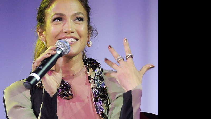 Jennifer Lopez foi eleita pela Forbes a celebridade mais poderosa do mundo. A cantora teve um boom na carreira depois de se tornar jurada do programa American Idol. Na galeria a seguir, veja o Top 10 da lista.