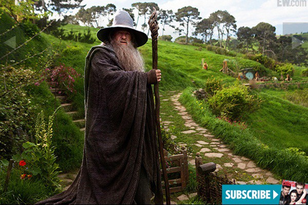 Peter Jackson, que trabalhou em O Senhor dos Anéis, volta a adaptar a obra de J.R.R. Tolkien